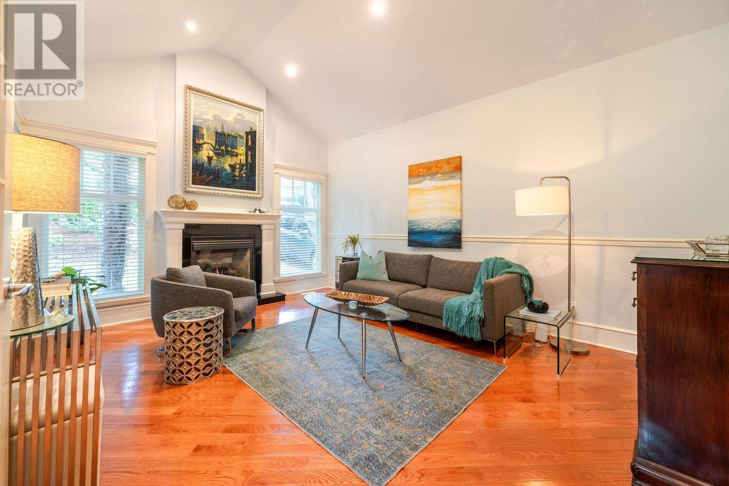 West Vancouver, BC V7V2C9,1630 LAWSON AVENUE