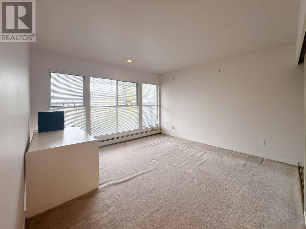 Vancouver, BC V6P1C4,1289 W 51ST AVENUE