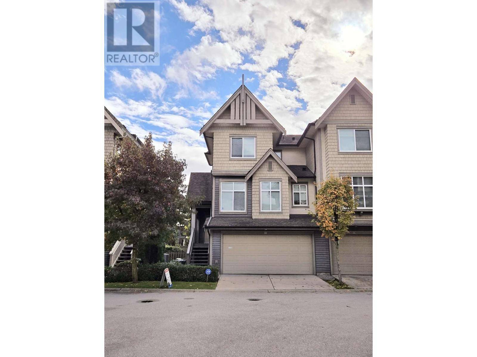 Richmond, BC V6X0C2,9800 ODLIN RD #32