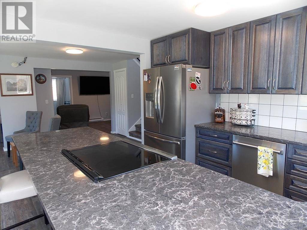 Williams Lake, BC V2G5A1,4285 N CLEAR ROAD