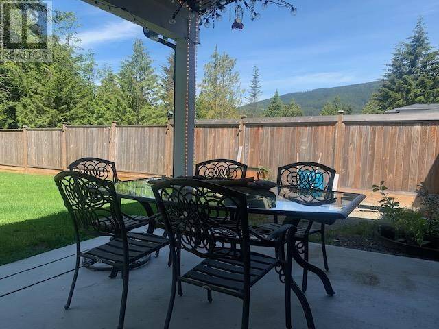 Gibsons, BC V0N1V5,421 SOLAZ PLACE