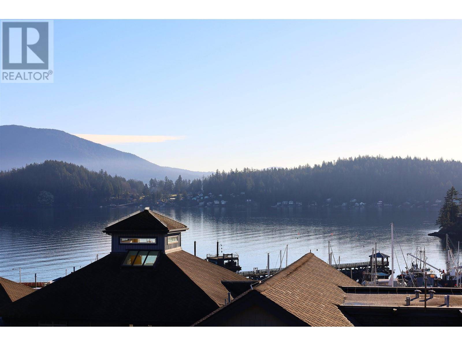 Gibsons, BC V0N1V9,512 S FLETCHER ROAD
