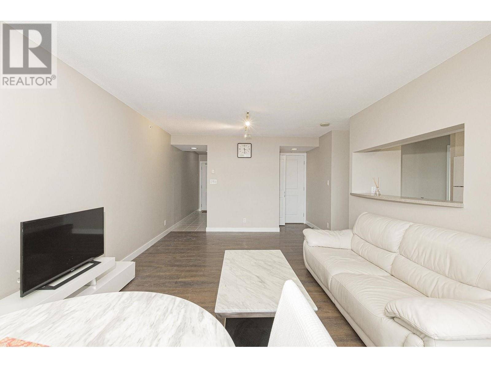 Vancouver, BC V5R6H8,3660 VANNESS AVE #1602