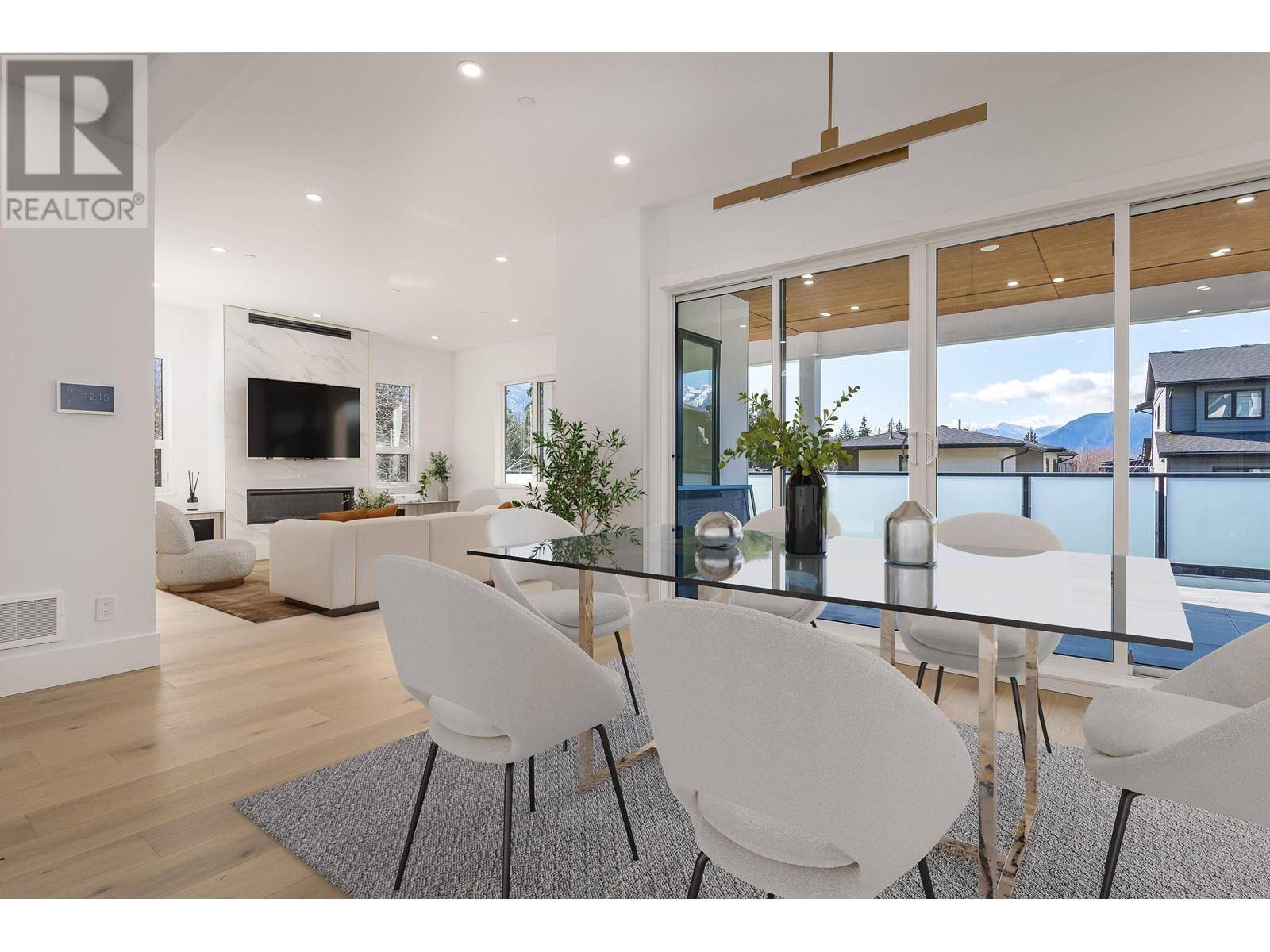 Squamish, BC V8B0E3,3385 MAMQUAM RD #1