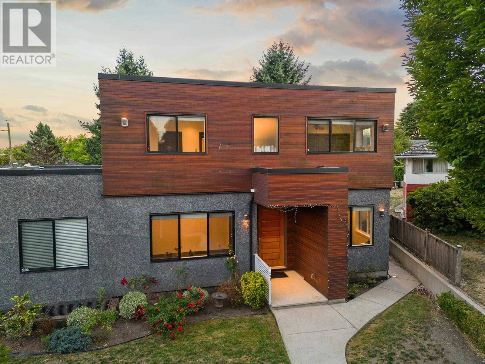 Vancouver, BC V5S2S3,7493 GATINEAU PLACE