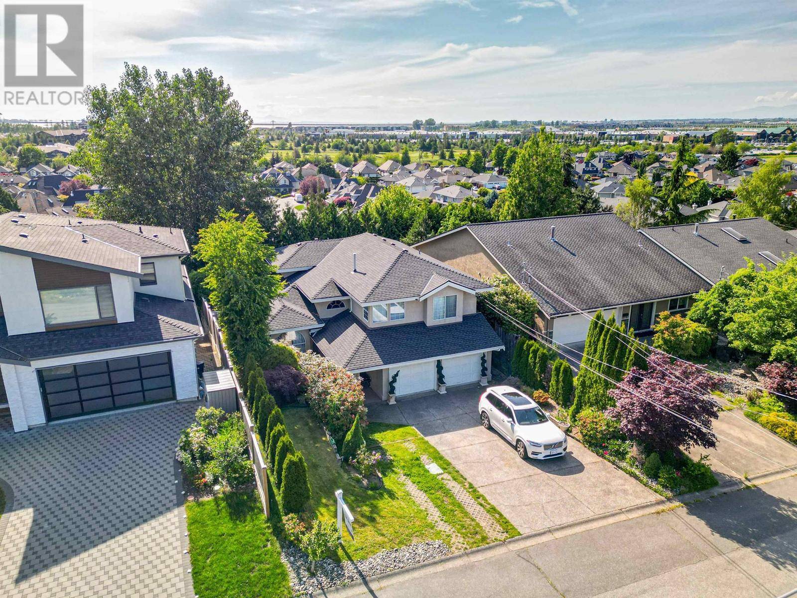 Delta, BC V4M3G3,1641 53A STREET