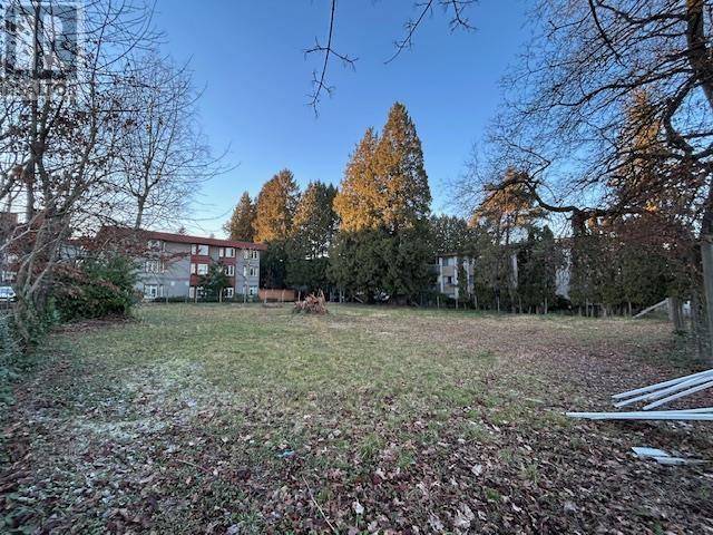Maple Ridge, BC V2X5V9,11951 222 ST #11941
