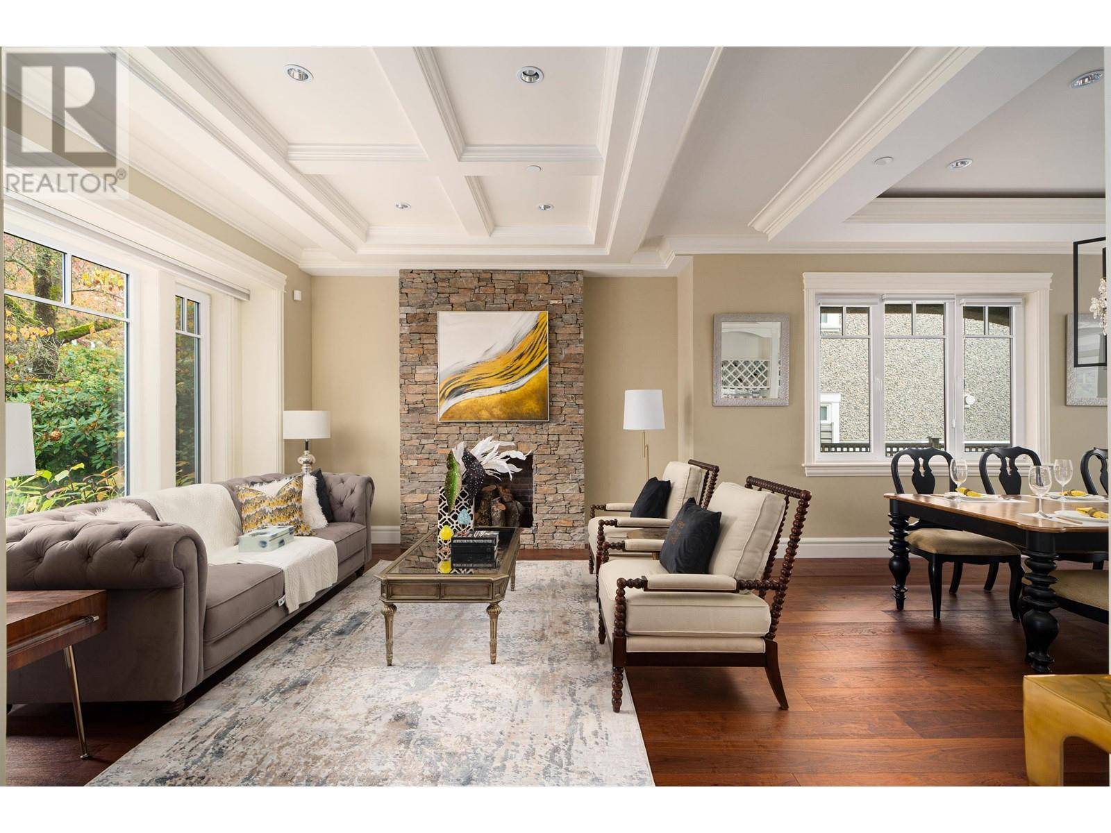 Vancouver, BC V6N2L7,4042 W 34TH AVENUE