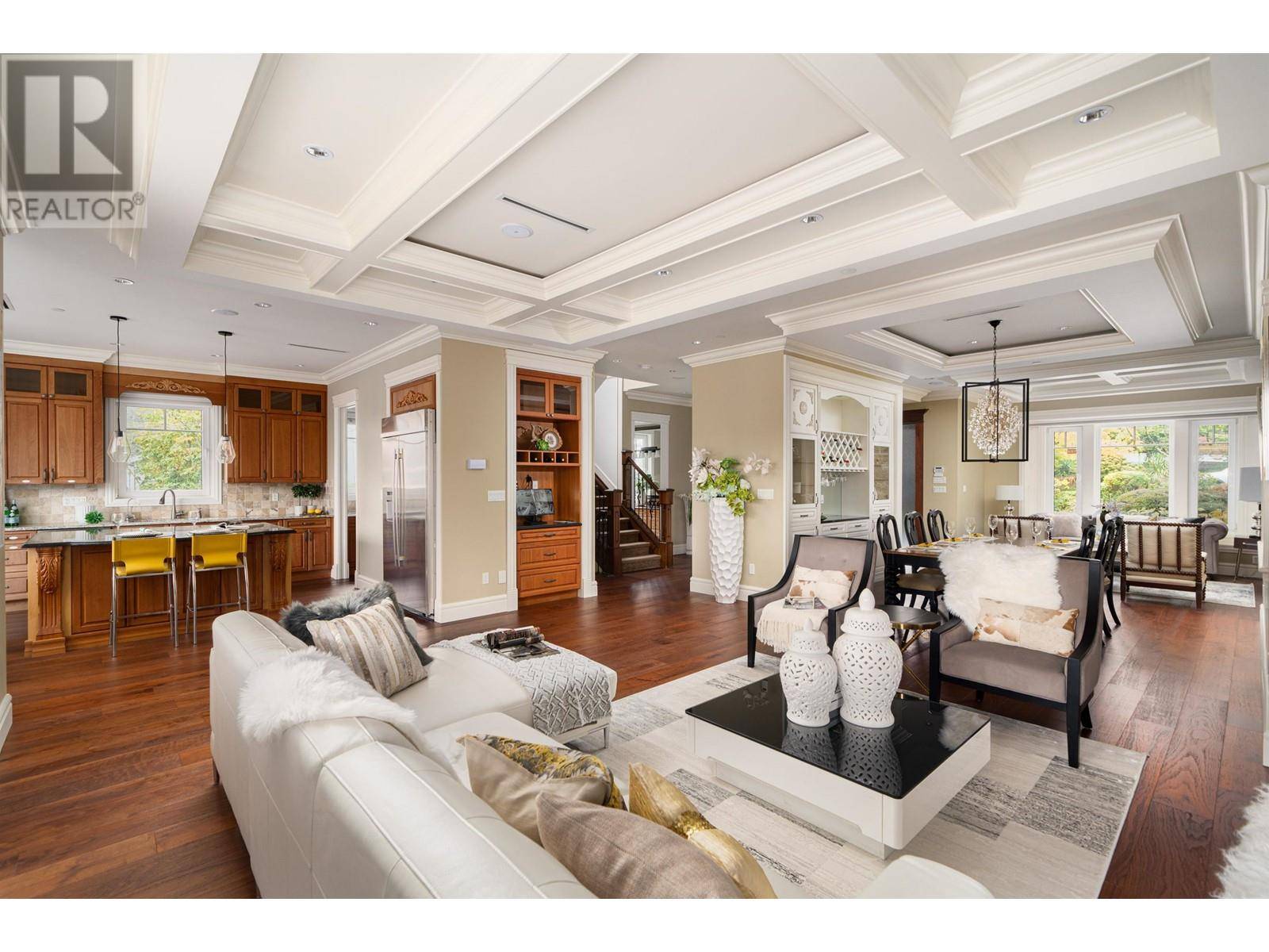 Vancouver, BC V6N2L7,4042 W 34TH AVENUE