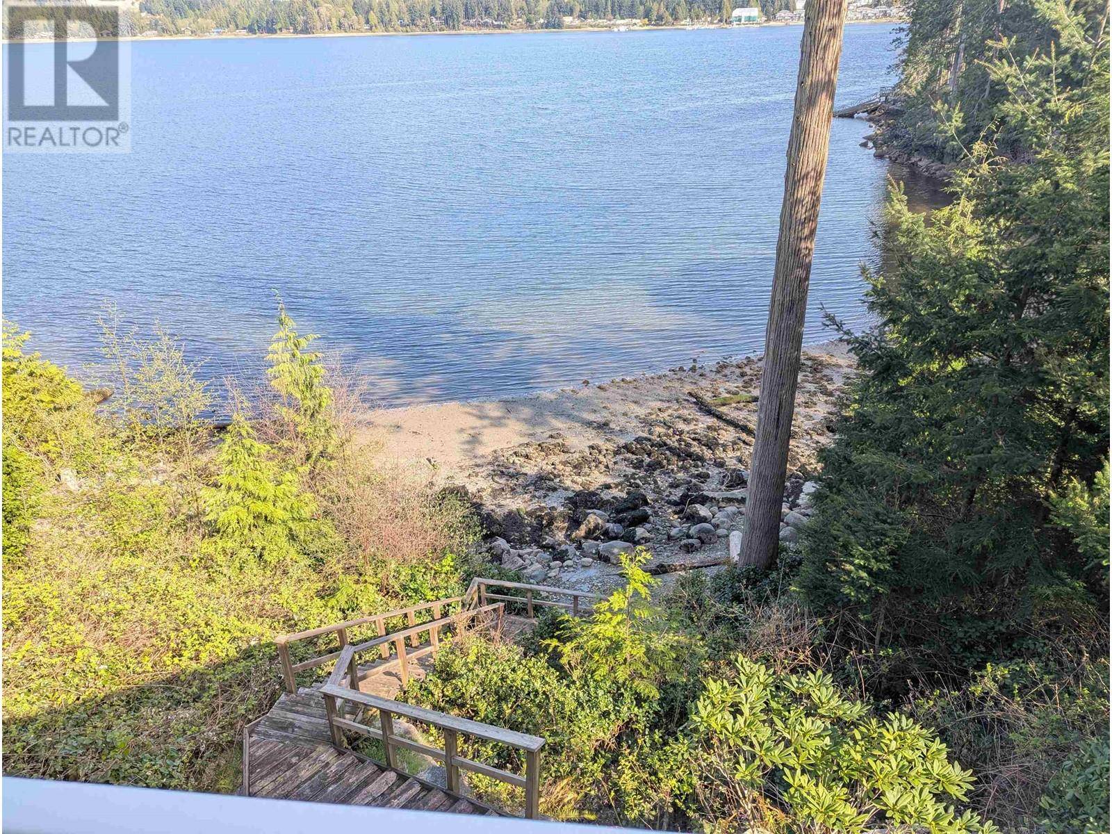 Sechelt, BC V7Z0L5,6116 POISE ISLAND DRIVE