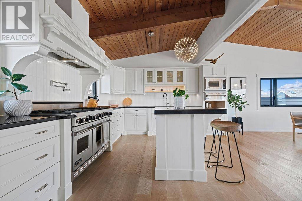 Delta, BC V4L1K6,227 CENTENNIAL PARKWAY