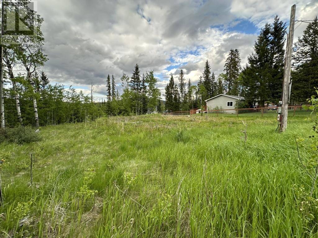 100 Mile House, BC V0K2E3,6059 NORMAN ROAD