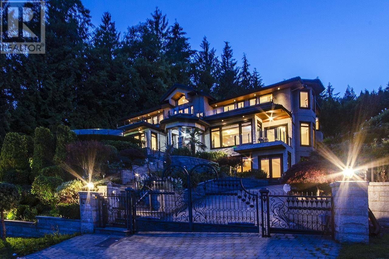 West Vancouver, BC V7S3H3,2673 FINCH HILL
