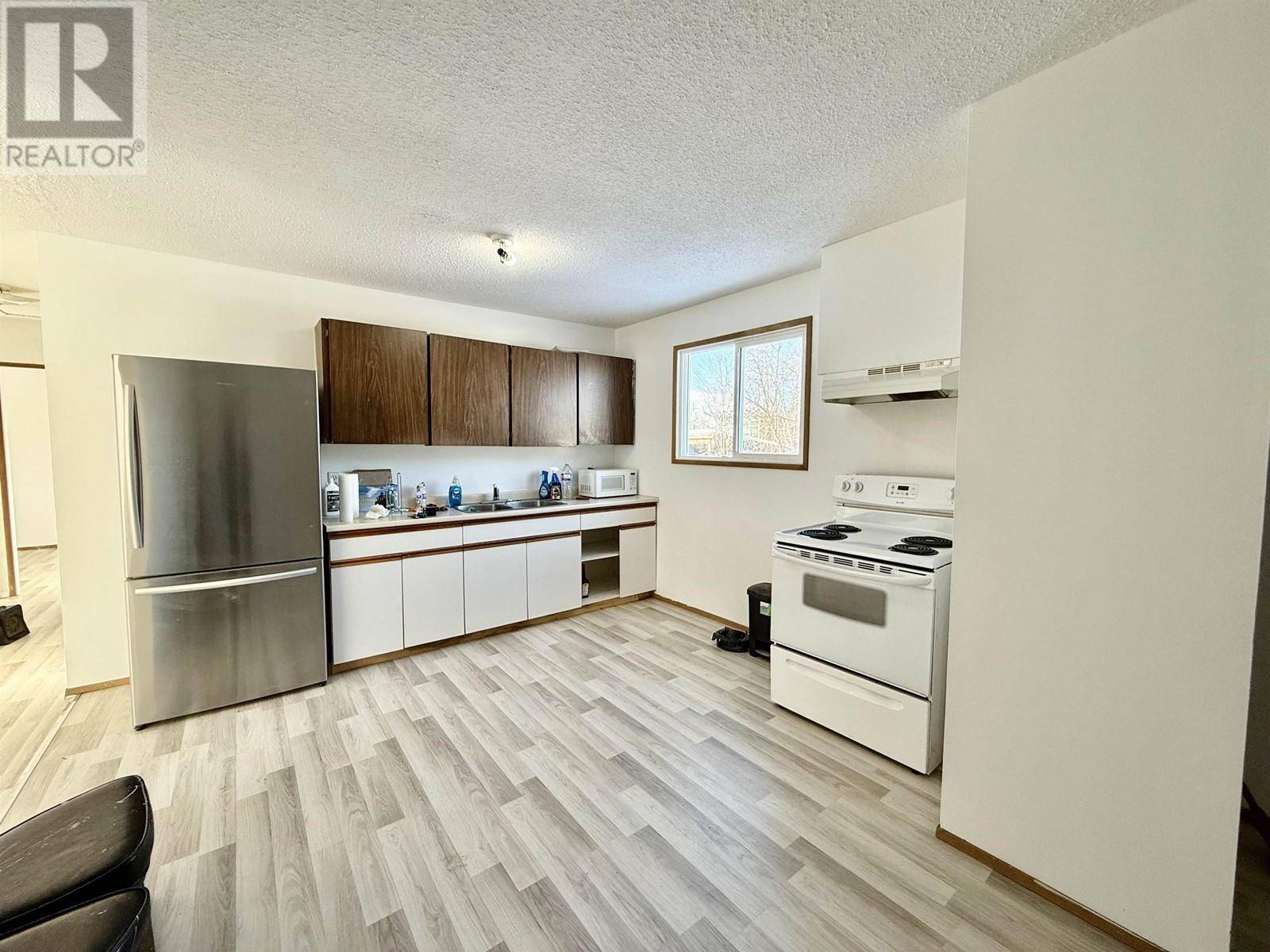 Hazelton, BC V0J2J1,2131 24TH AVENUE