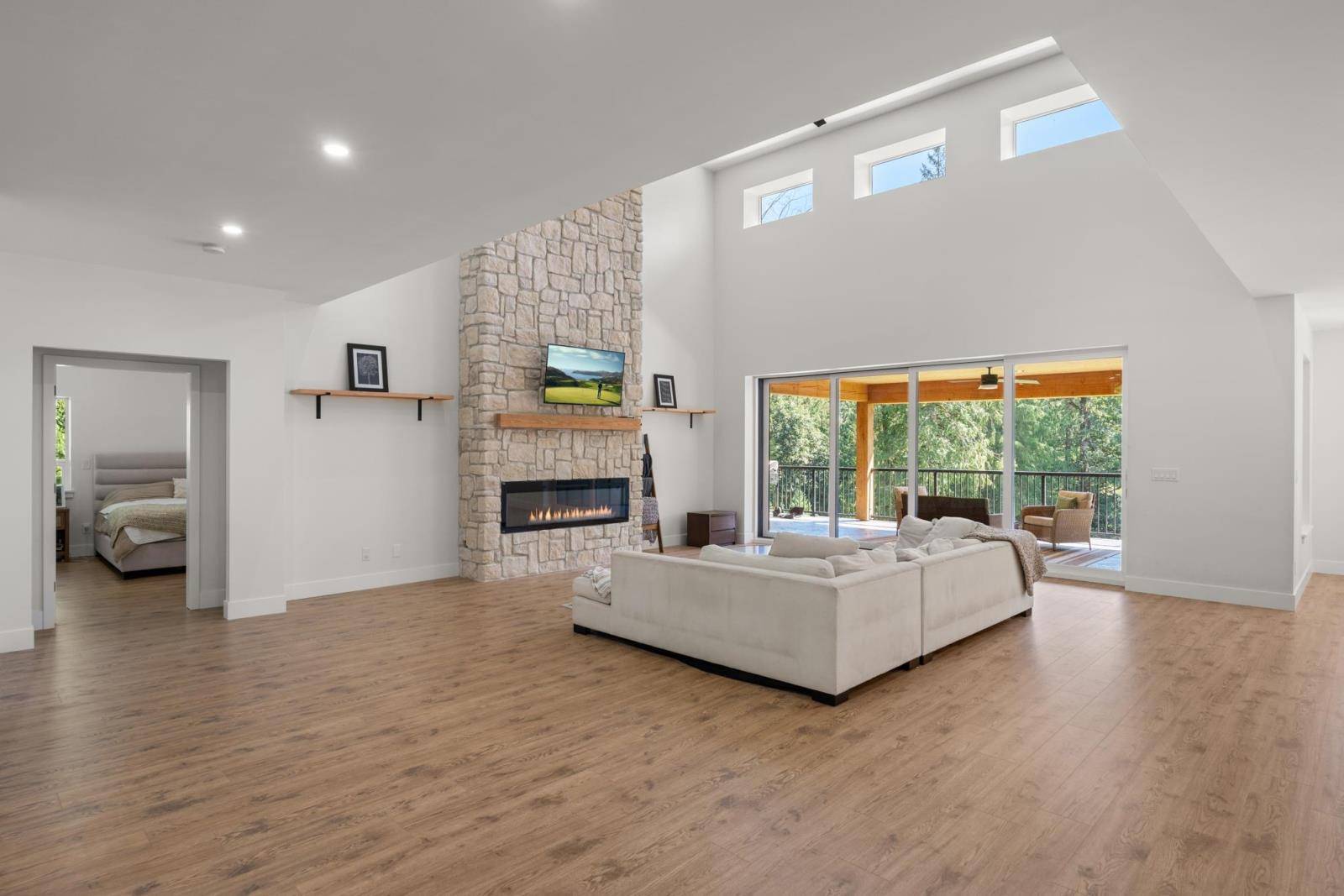 Chilliwack, BC V4Z1K1,4736 BRUCE ROAD|Ryder Lake