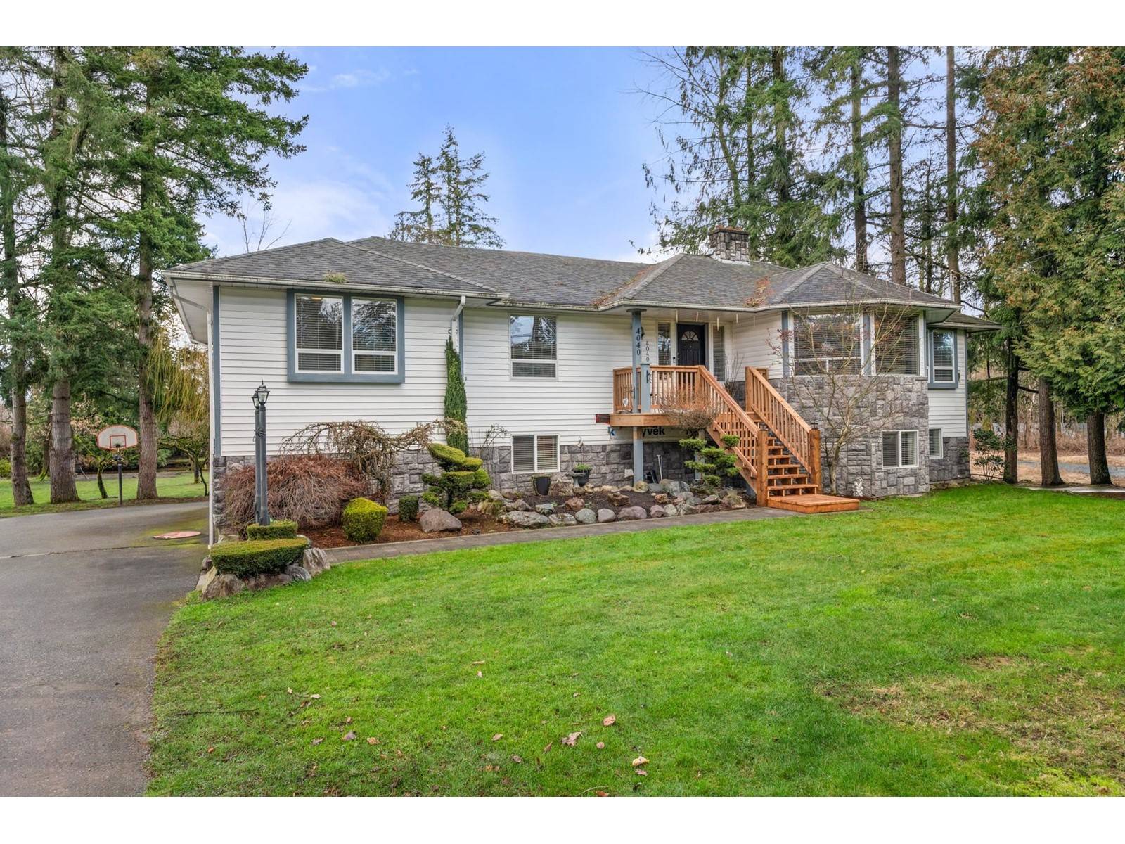 Langley, BC V2Z2L4,4040 240 STREET