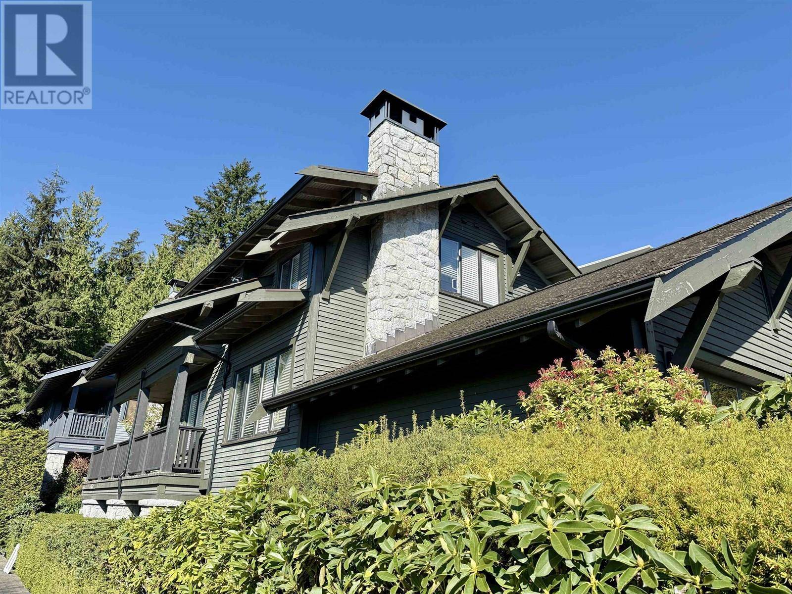 West Vancouver, BC V7S3J6,2276 BOULDER COURT