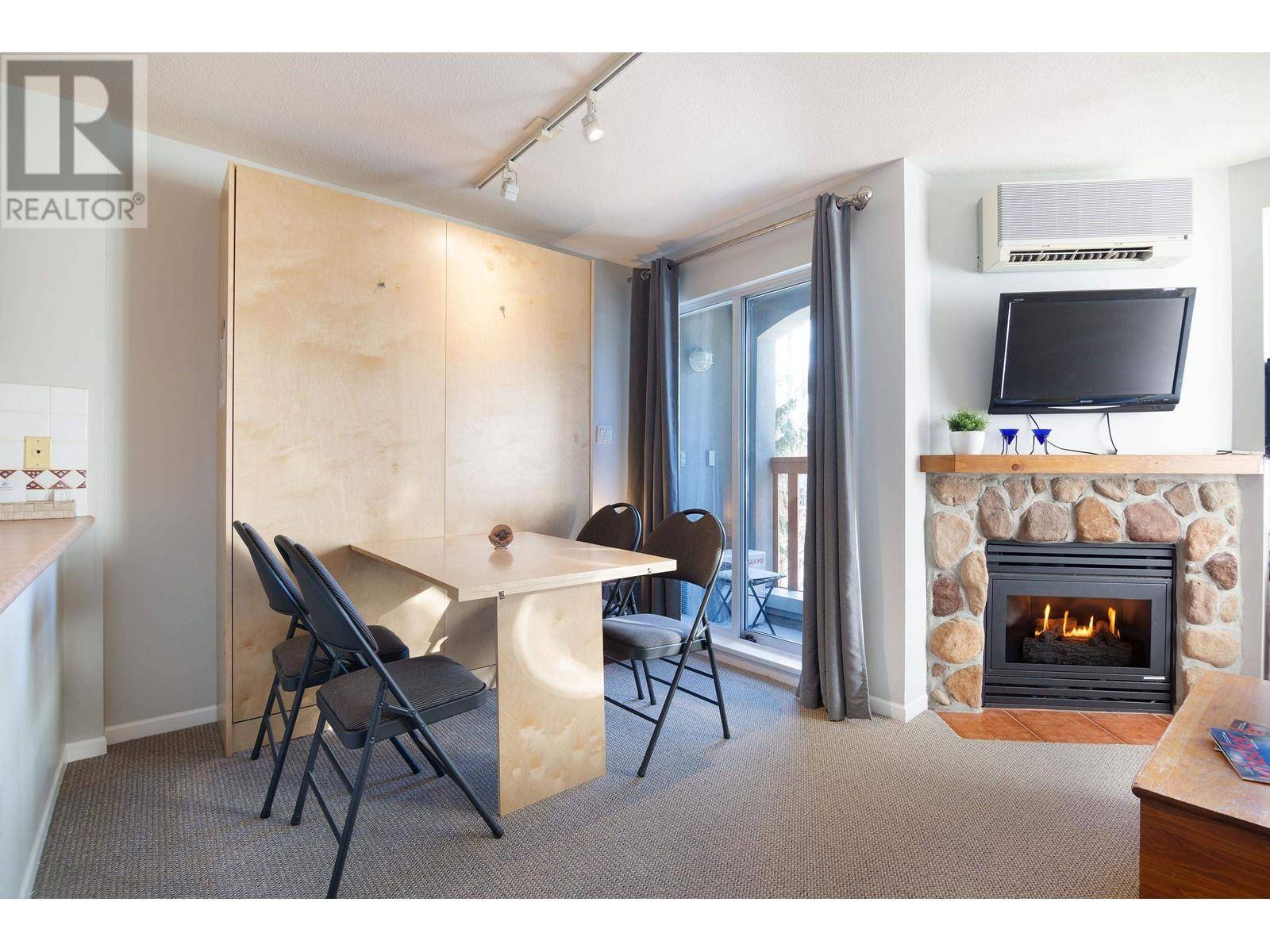 Whistler, BC V8E1A8,4314 MAIN ST #349