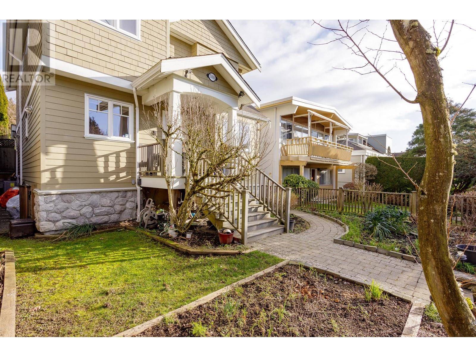 Vancouver, BC V6P5N3,7408 LABURNUM STREET