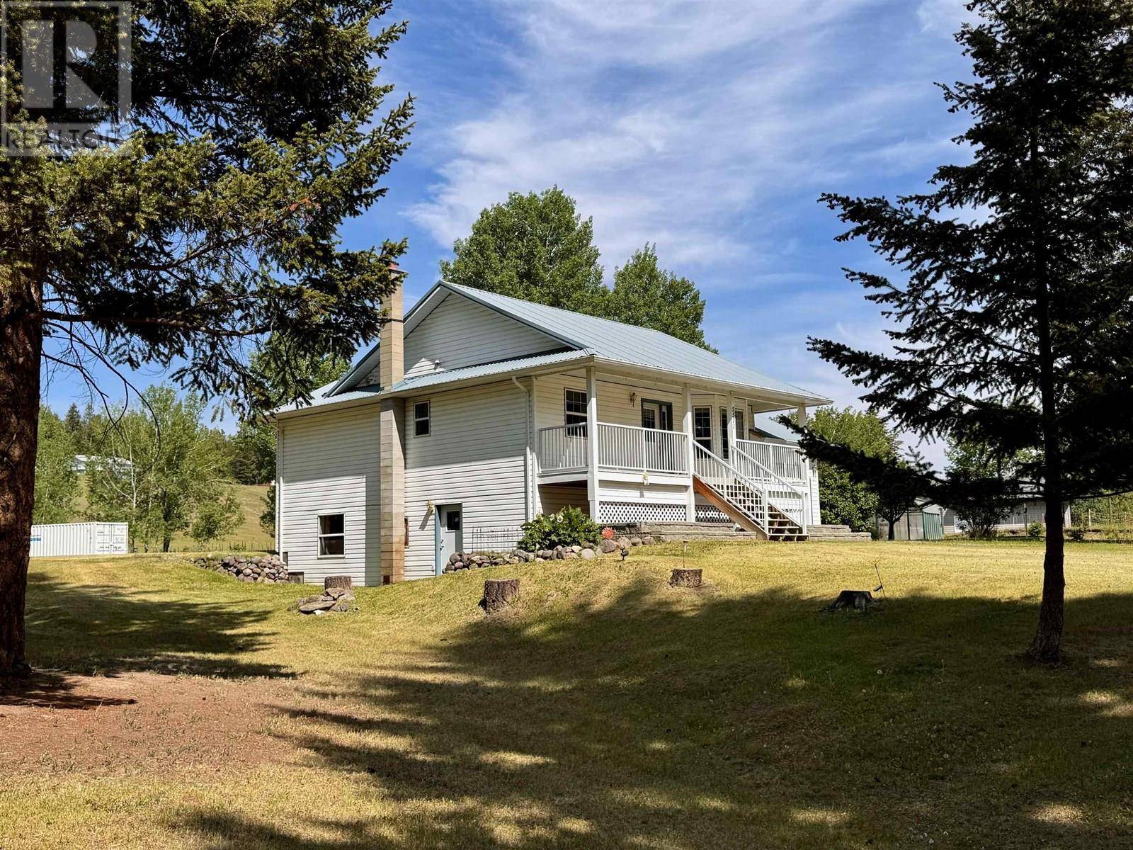 100 Mile House, BC V0K2E1,5571 LAKESIDE COURT