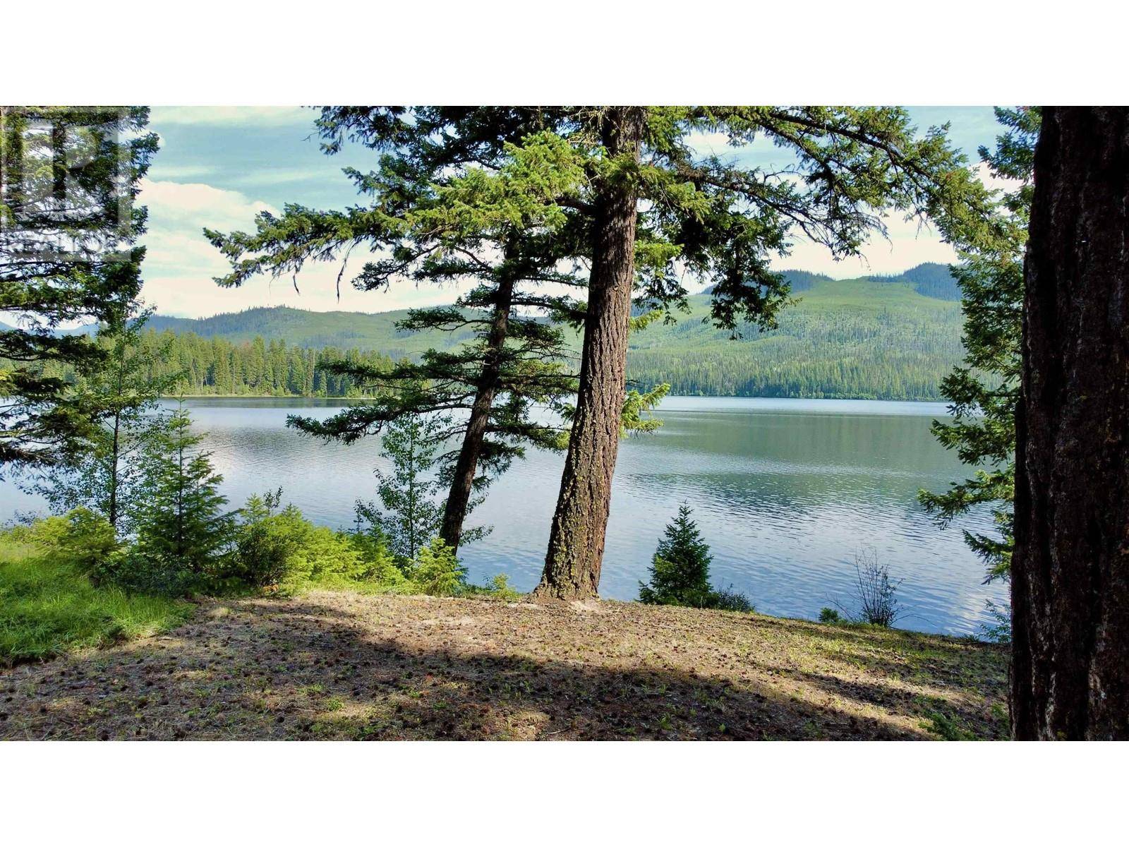 Bridge Lake, BC V0K1E0,5264 N MACHETE LAKE ROAD