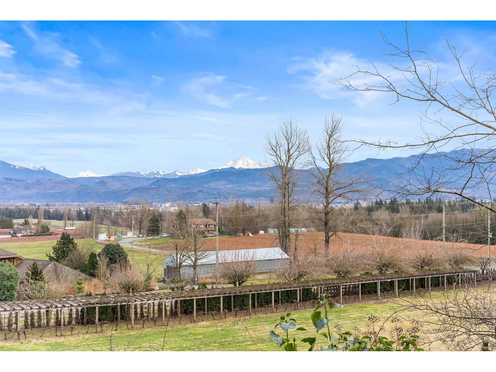 Abbotsford, BC V2T5Y1,141 GLADWIN ROAD
