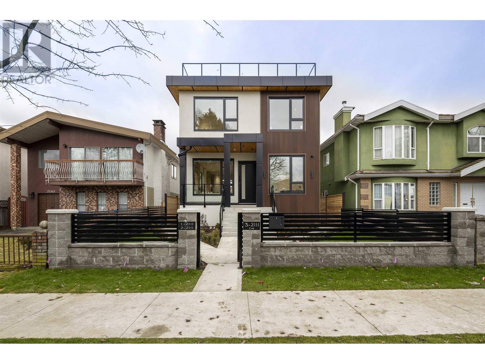 Vancouver, BC V5P1P3,2111 E 46TH AVENUE