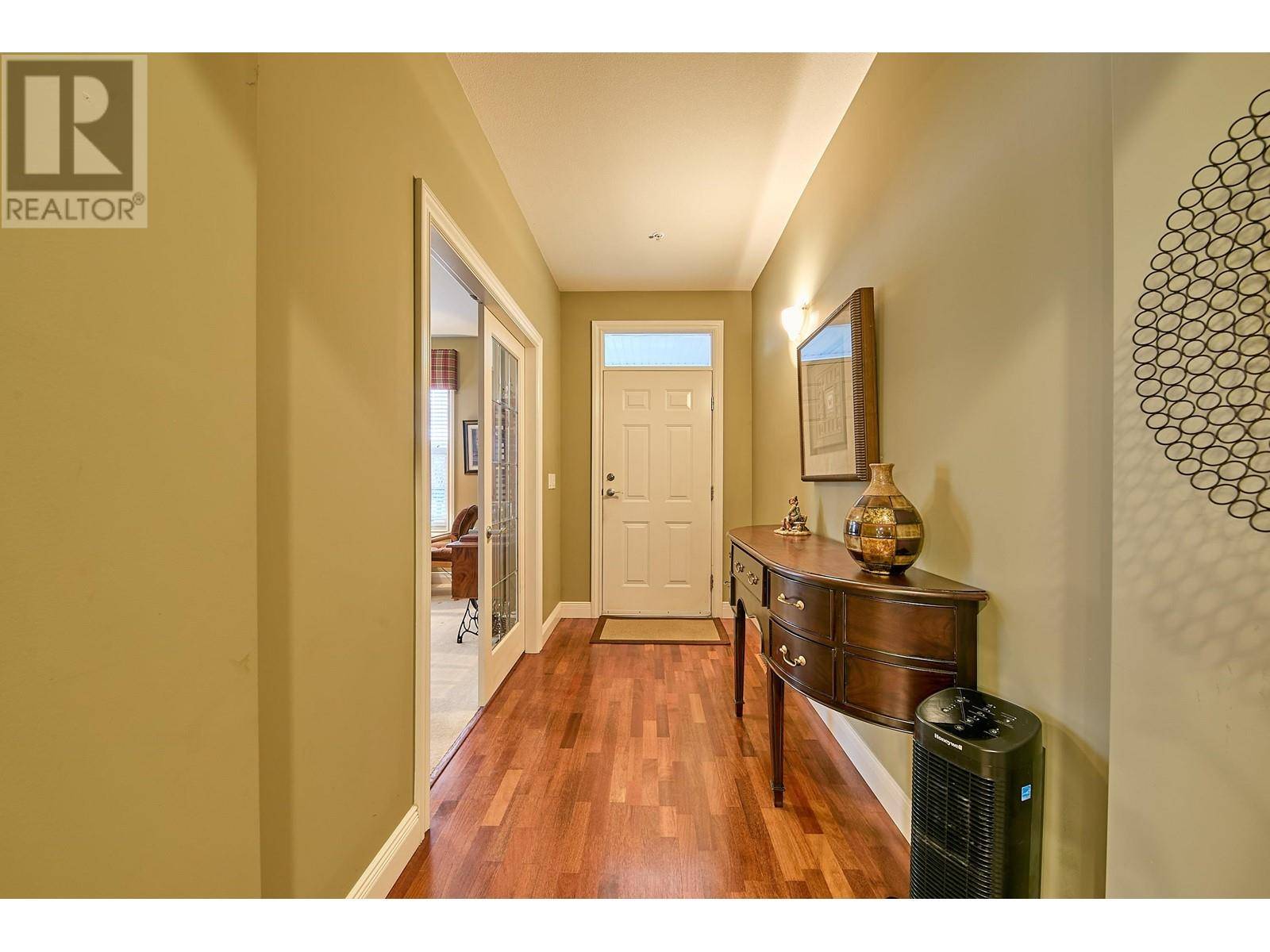 Pitt Meadows, BC V3Y2T5,19639 MEADOW GARDENS WAY #135