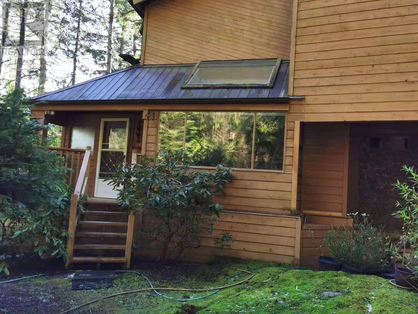 Mayne Island, BC V0N2J2,442 MARINERS WAY