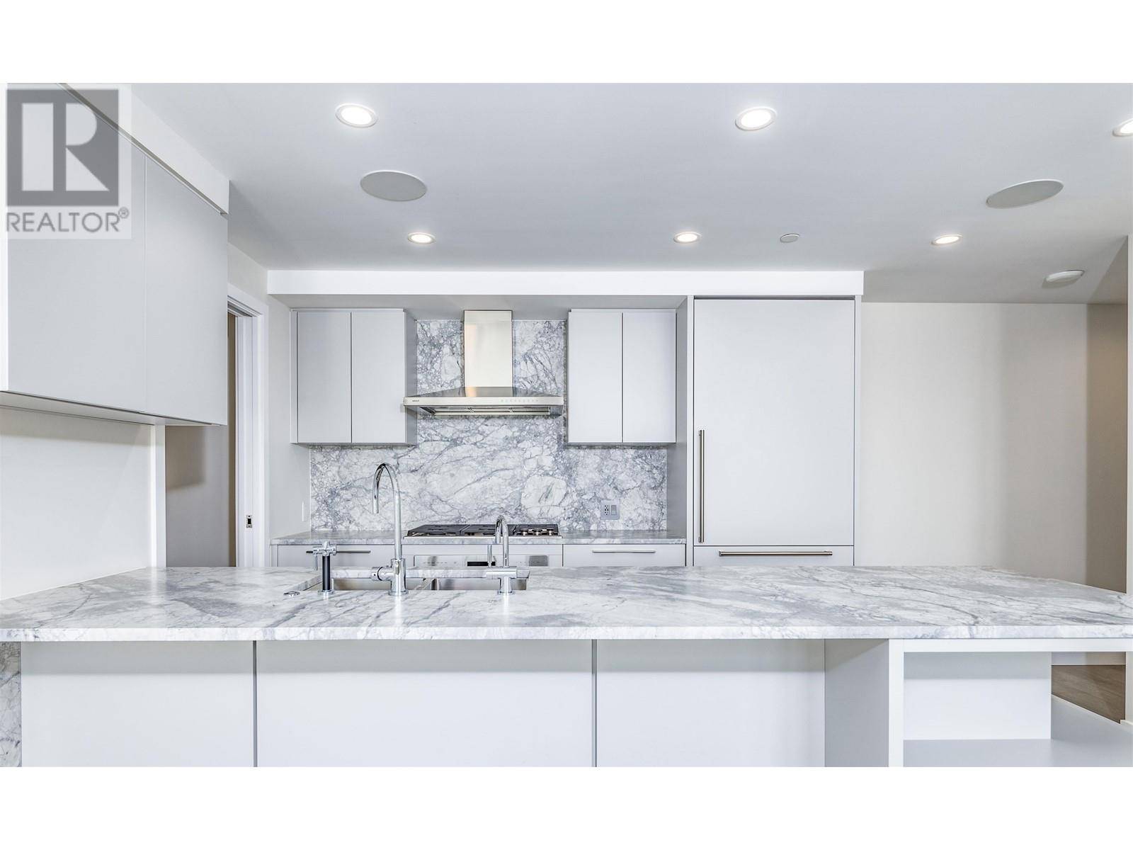 Vancouver, BC V6Z0H1,1335 HOWE ST #2605