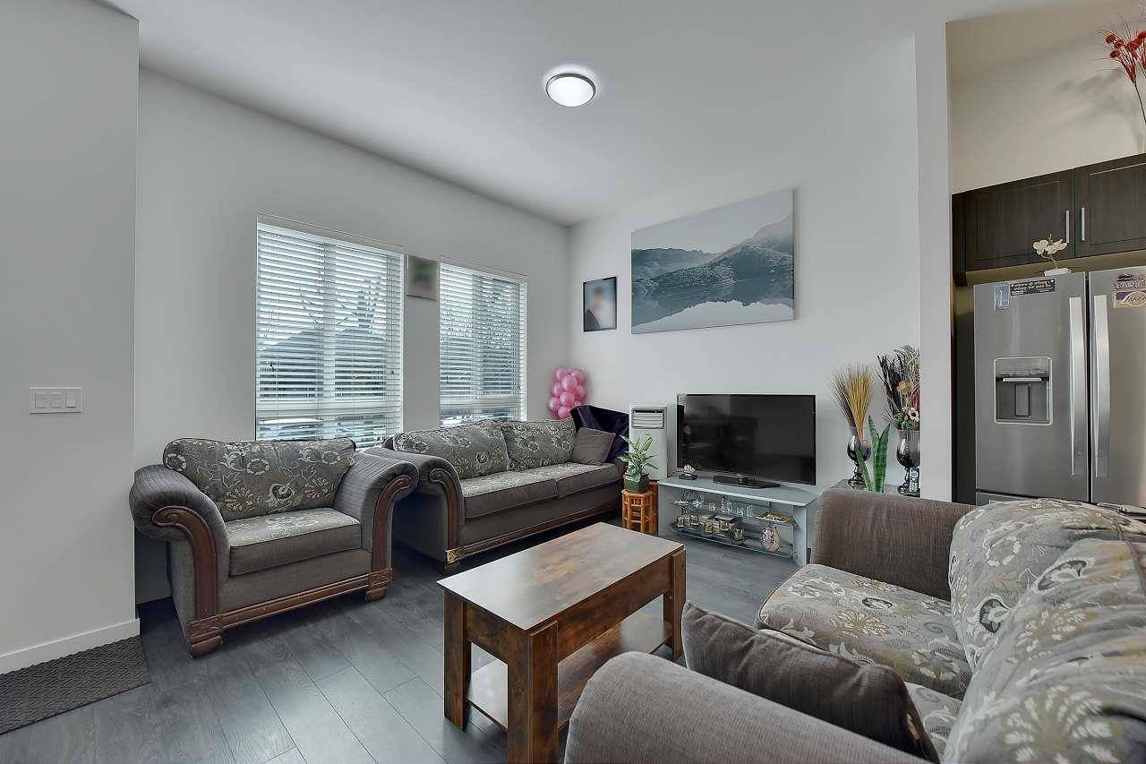 Surrey, BC V3S2A8,14555 68 #20