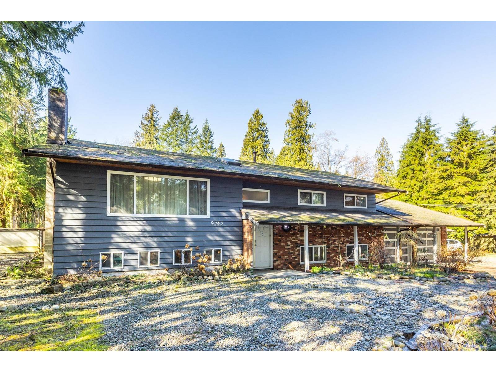 Surrey, BC V4N2E8,9747 161A STREET