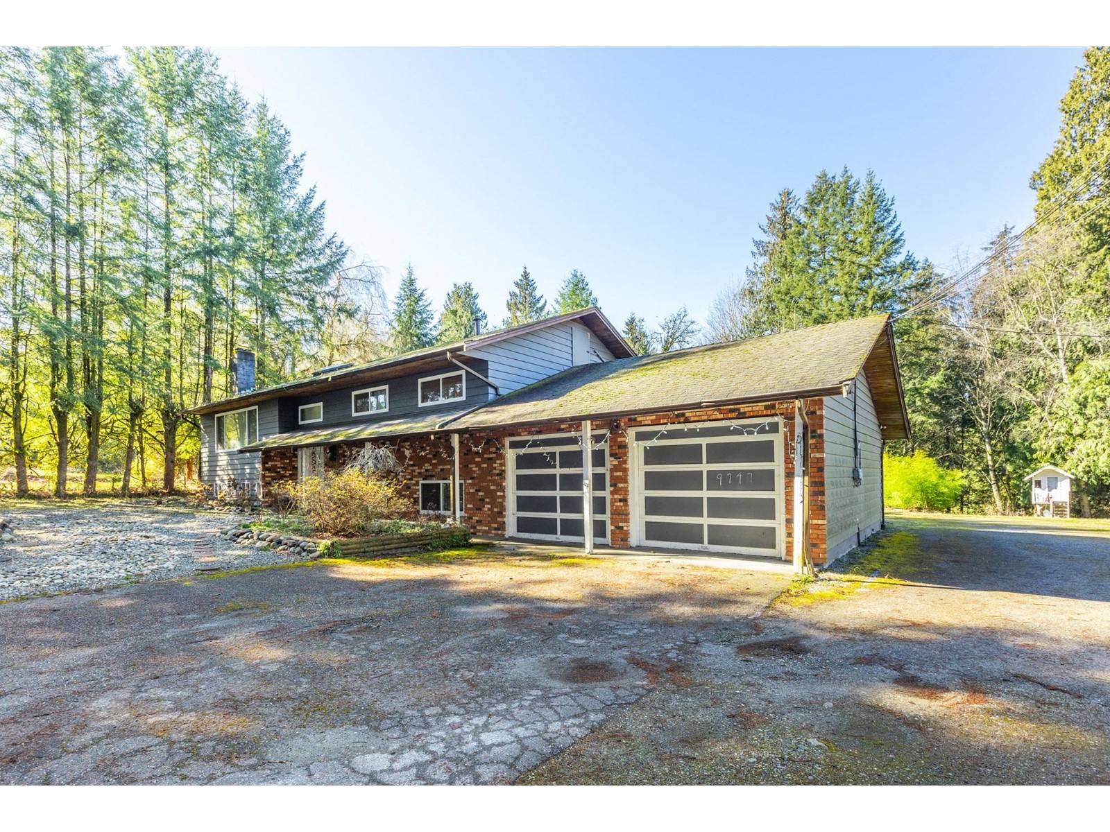 Surrey, BC V4N2E8,9747 161A STREET