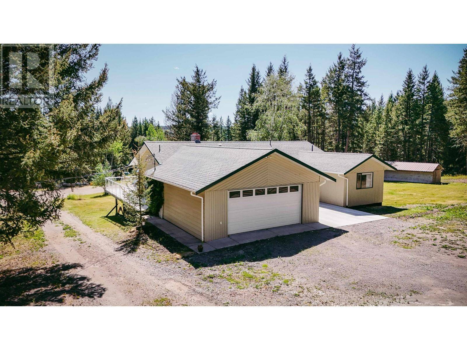 100 Mile House, BC V0K2E1,5902 EASTWOOD ROAD