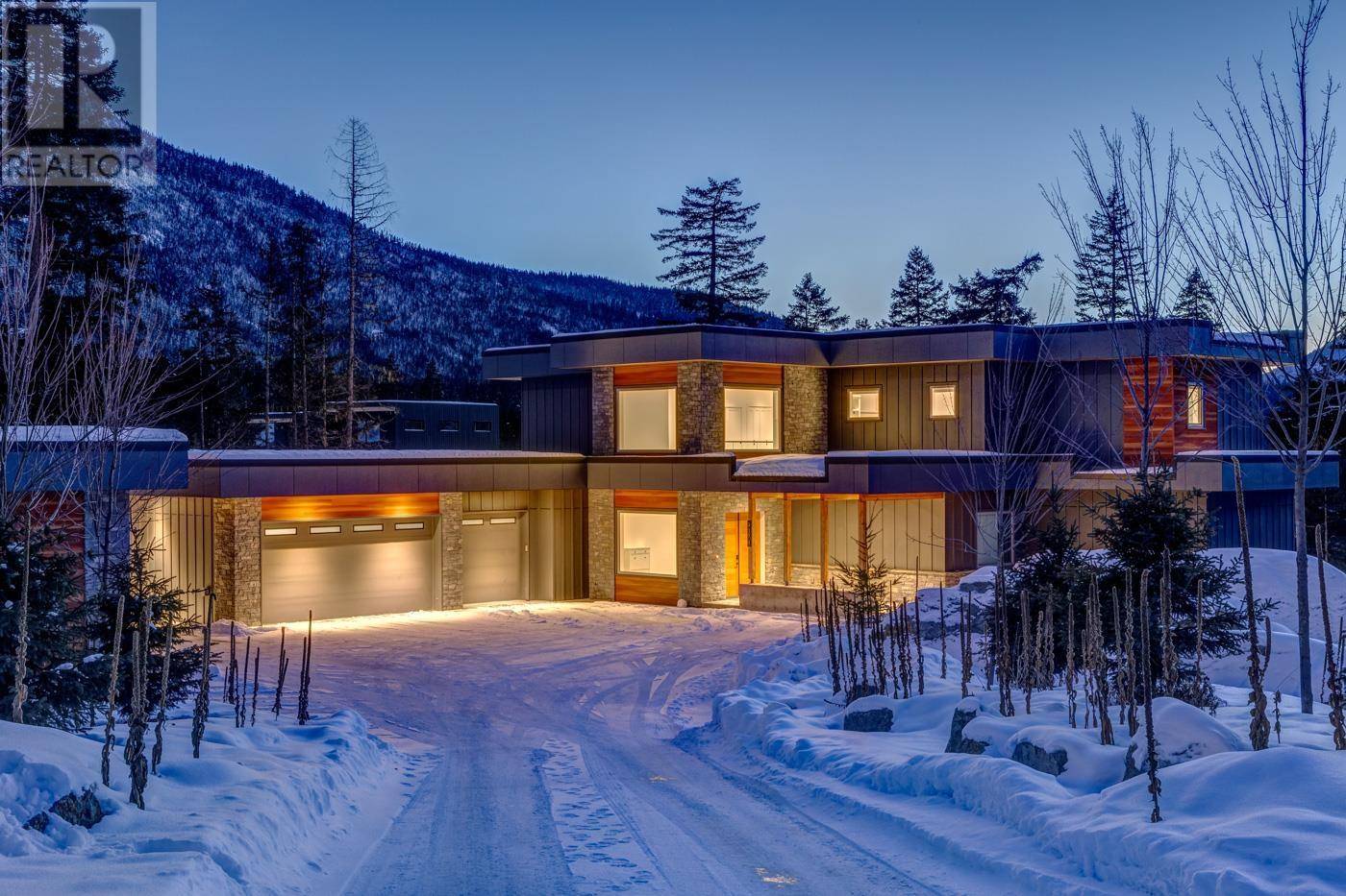 Whistler, BC V8E1M1,9374 FLICKER WAY