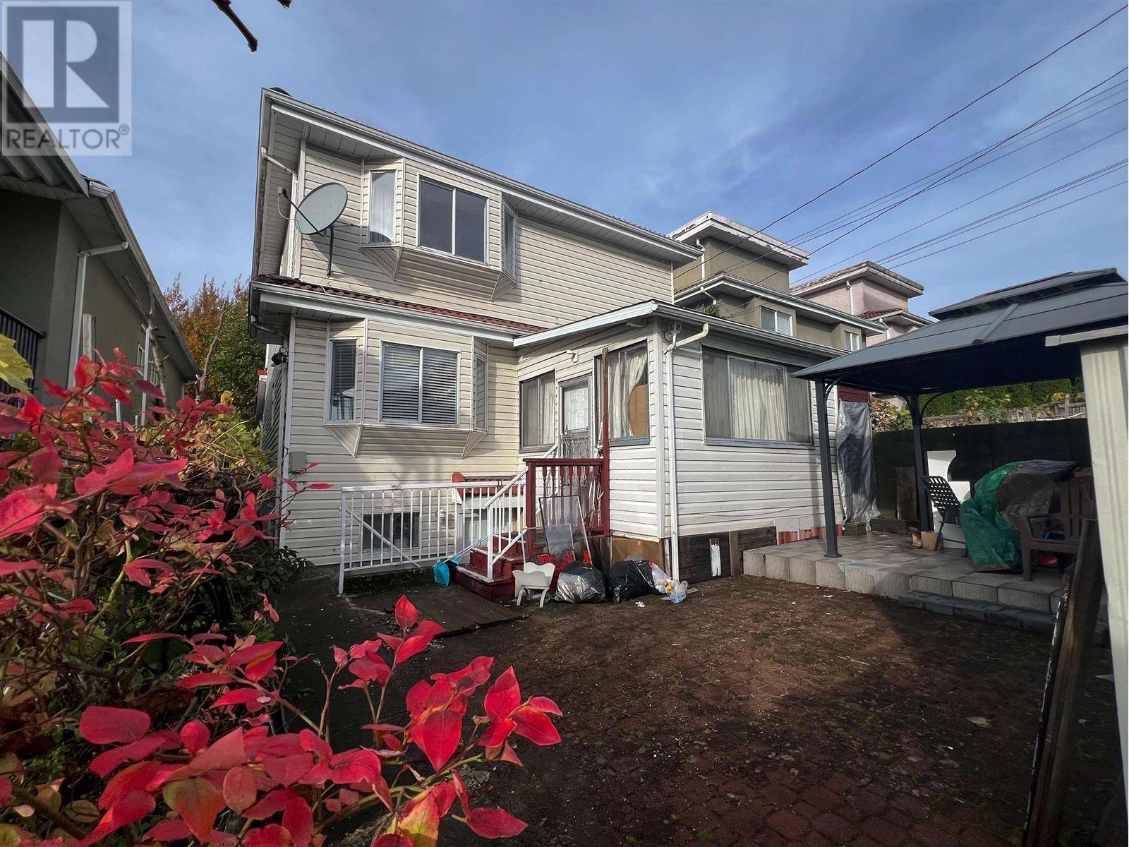 Vancouver, BC V5X3Y6,8006 CHESTER STREET