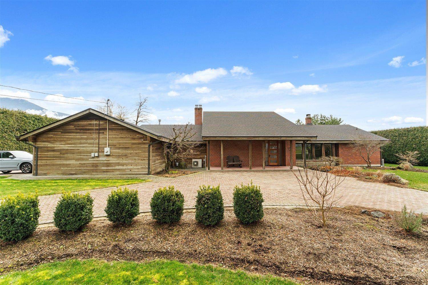 Chilliwack, BC V2P6H3,48810 CHILLIWACK CENTRAL ROAD|East Chilliwack