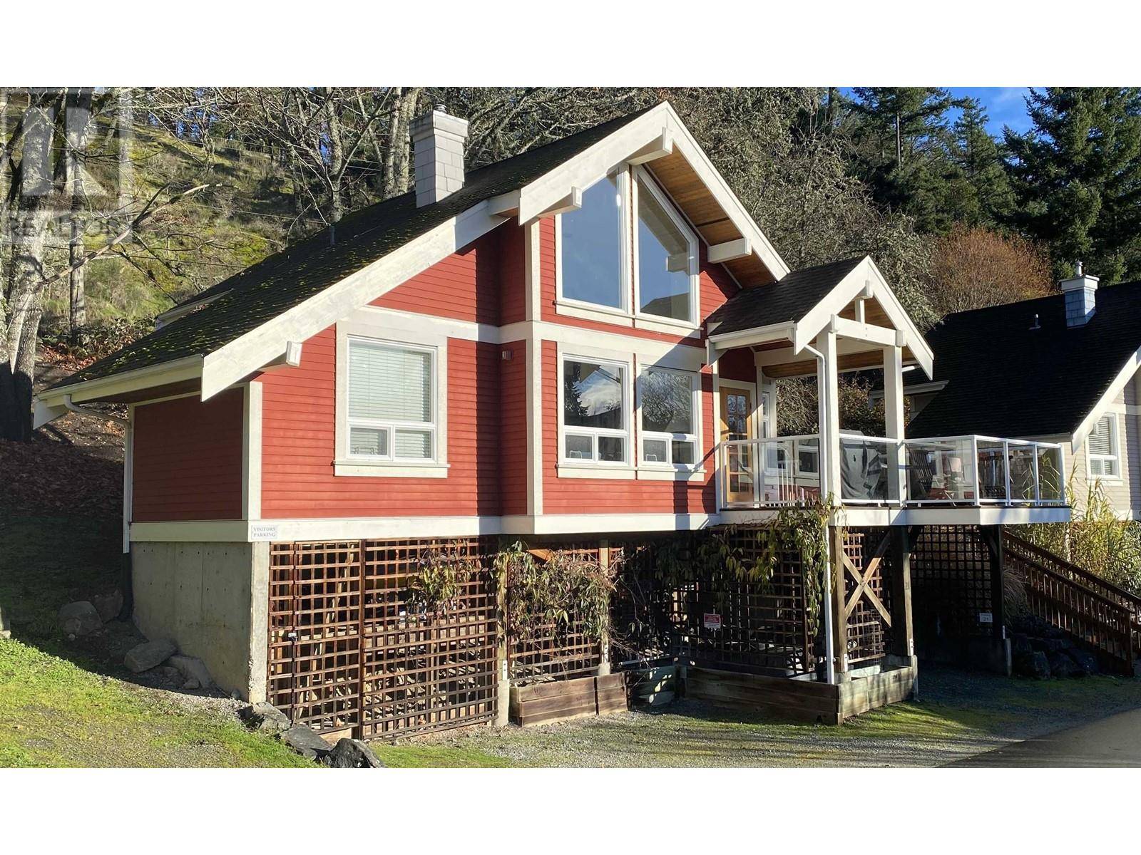 Pender Island, BC V0N2M1,2315 MACKINNON RD #21D