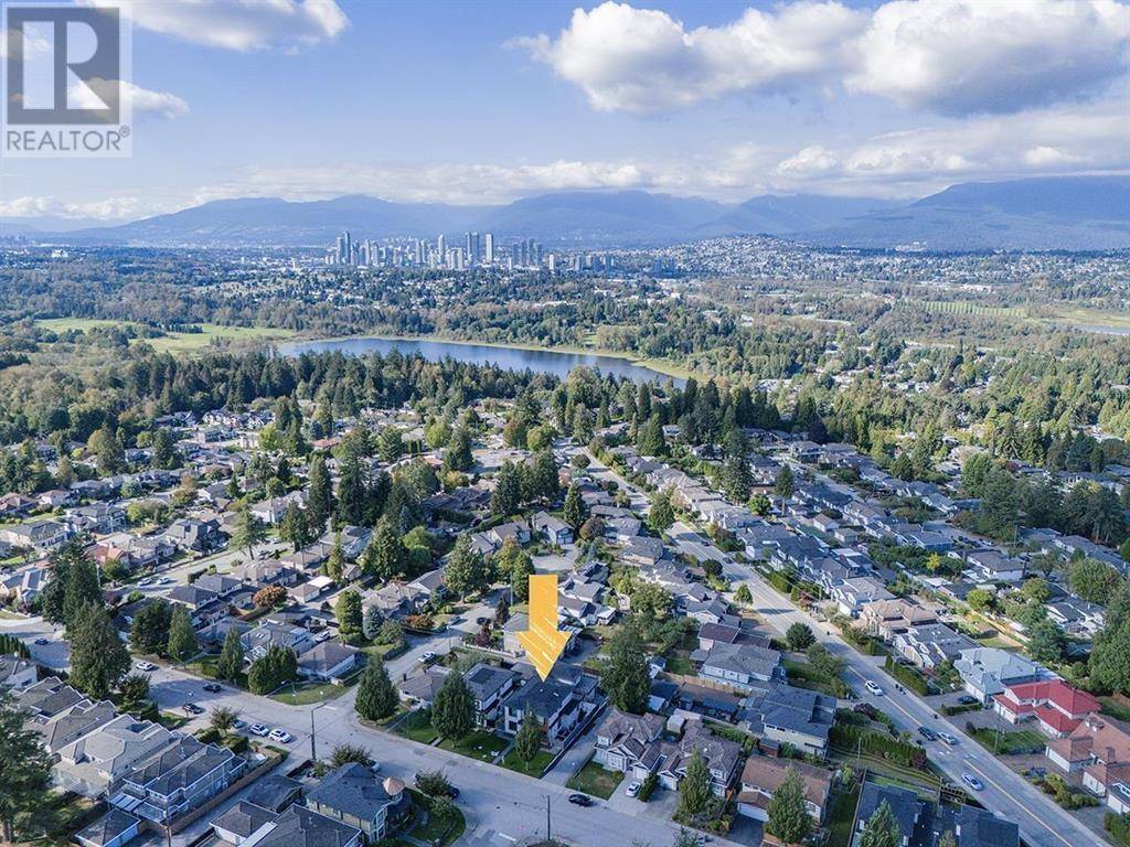 Burnaby, BC V5E1V2,6807 STANLEY STREET