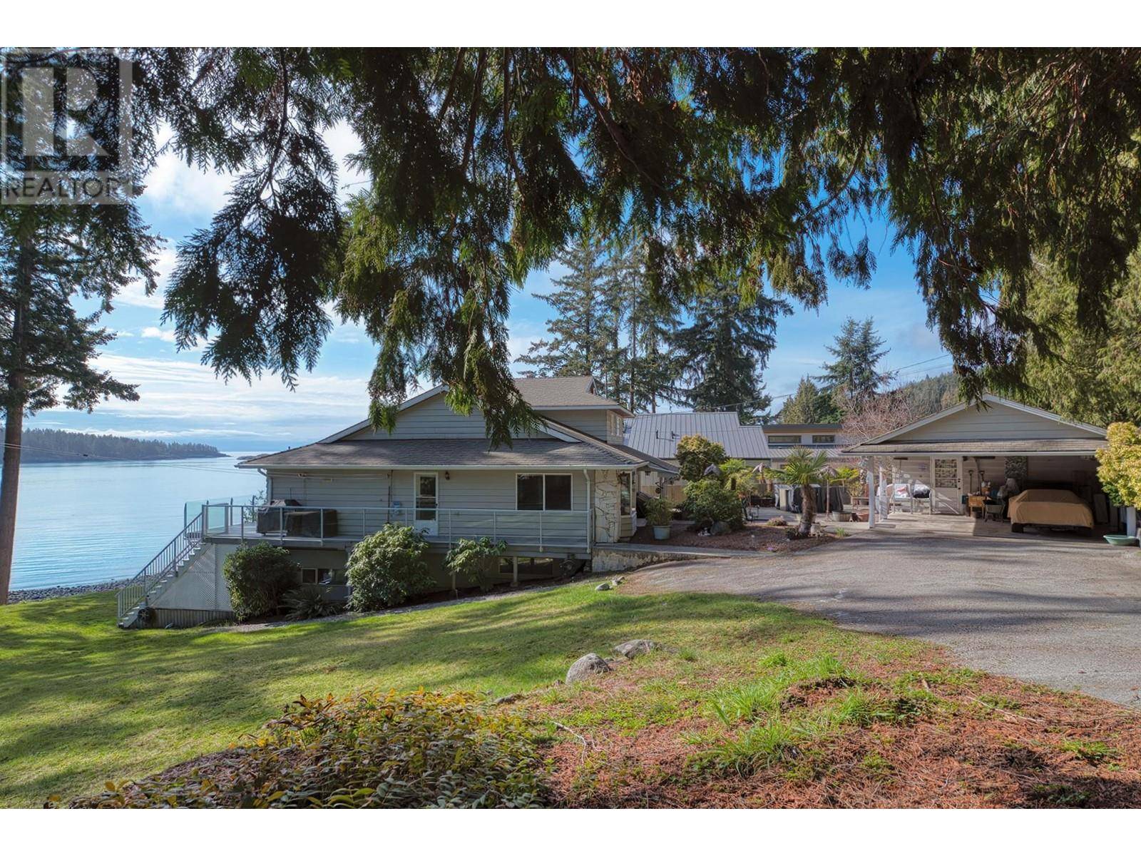 Sechelt, BC V7Z0N6,6437 SUNSHINE COAST HIGHWAY