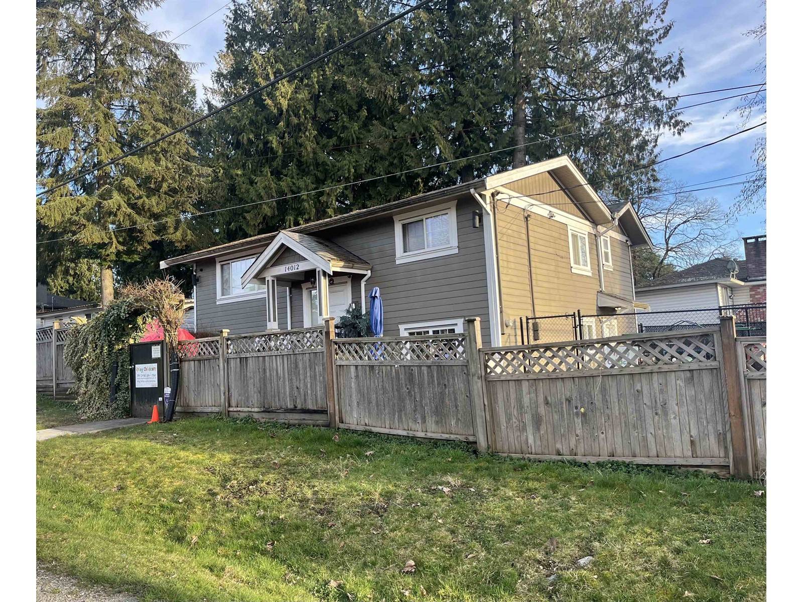 Surrey, BC V3T1S2,14012 103 AVENUE