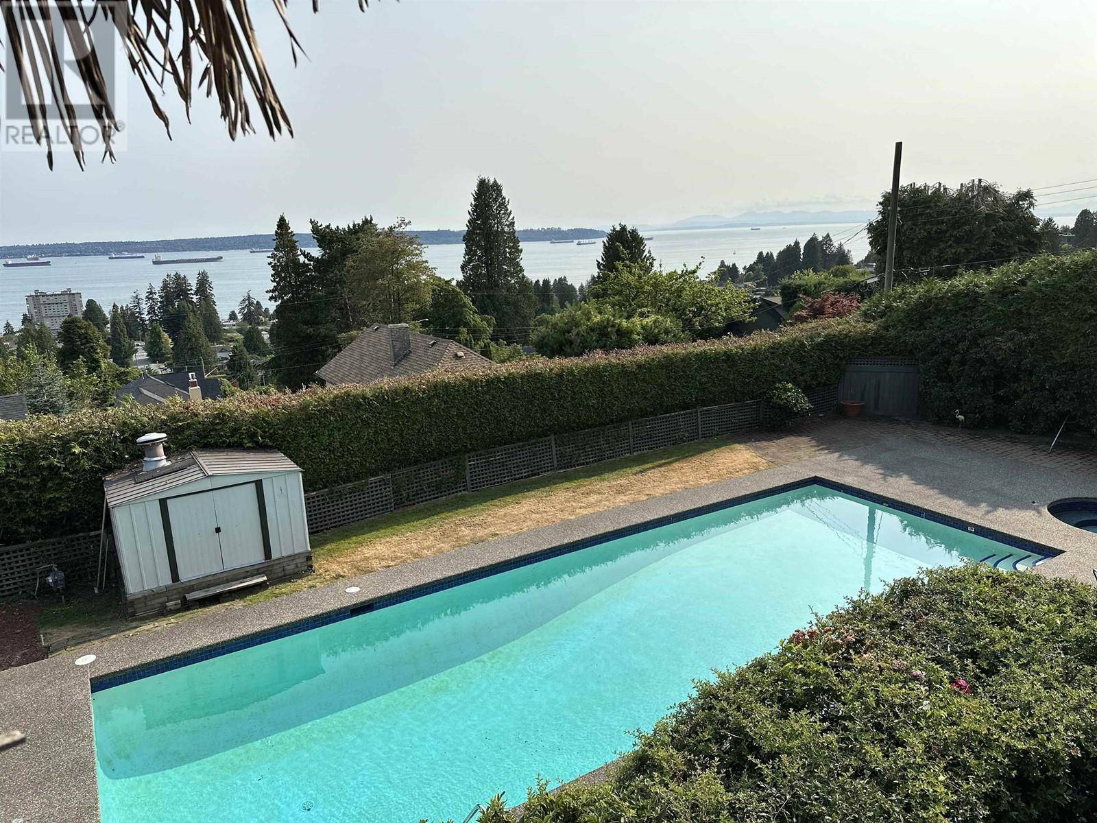 West Vancouver, BC V7V2W1,2390 PALMERSTON AVENUE