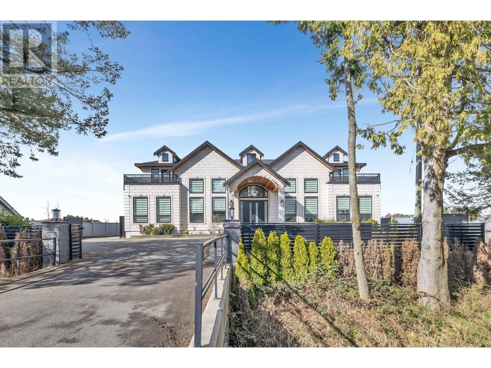 Richmond, BC V6W1E6,10211 NO. 6 ROAD