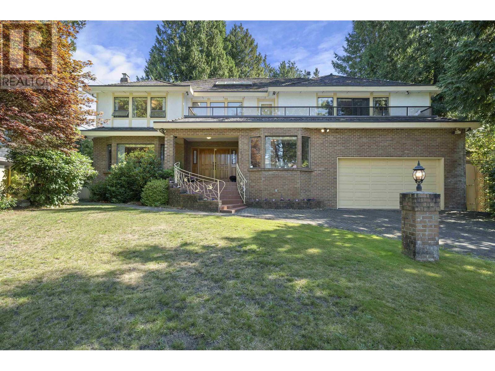 Vancouver, BC V6P4G8,6668 SELKIRK STREET
