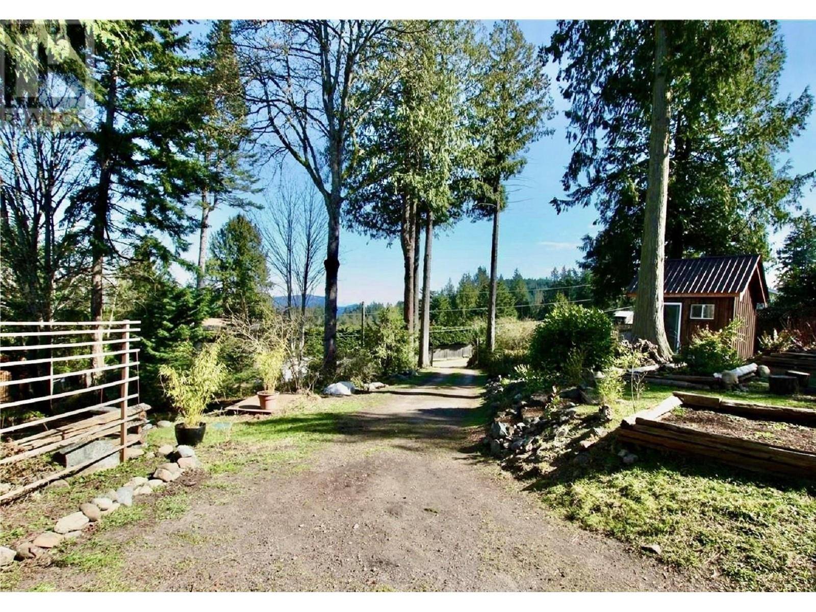 Salt Spring Island, BC V8K1P3,174 VICTORIA STREET