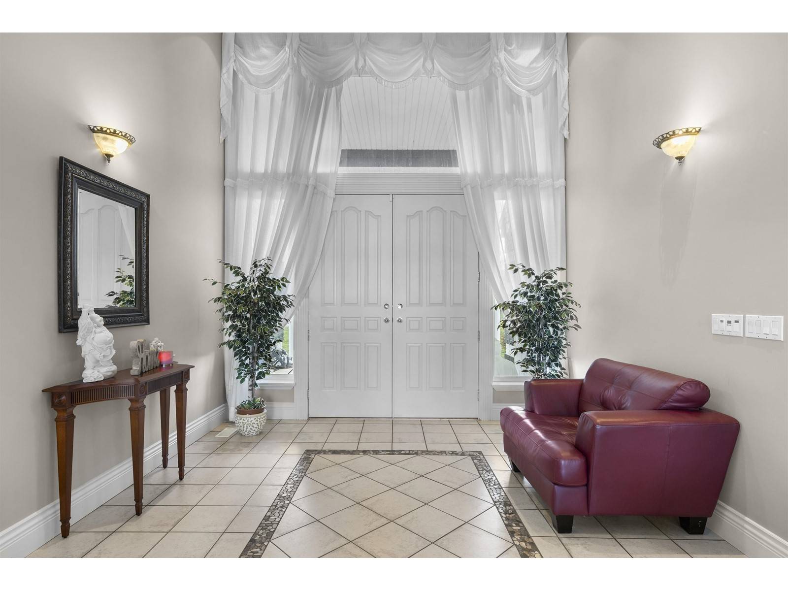 Langley, BC V4W2C2,667 248 STREET