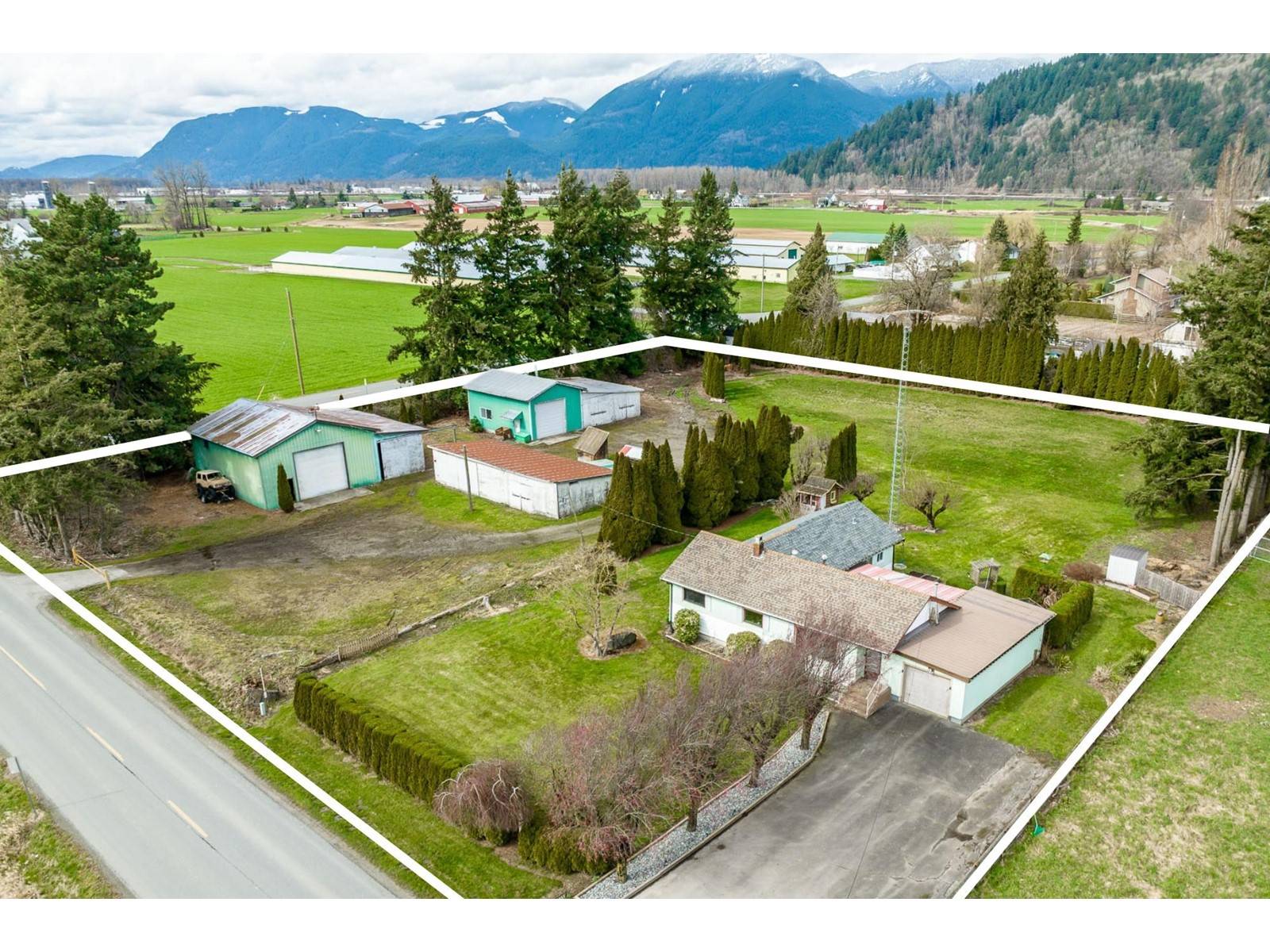 Chilliwack, BC V2R4L1,43233 ADAMS ROAD|Greendale