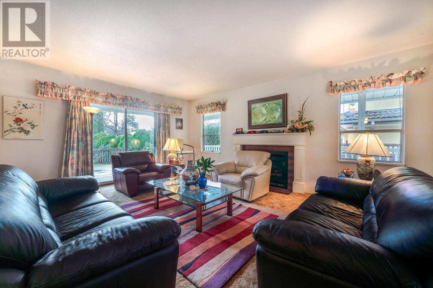 Richmond, BC V6Y2S7,7660 BRIDGE STREET