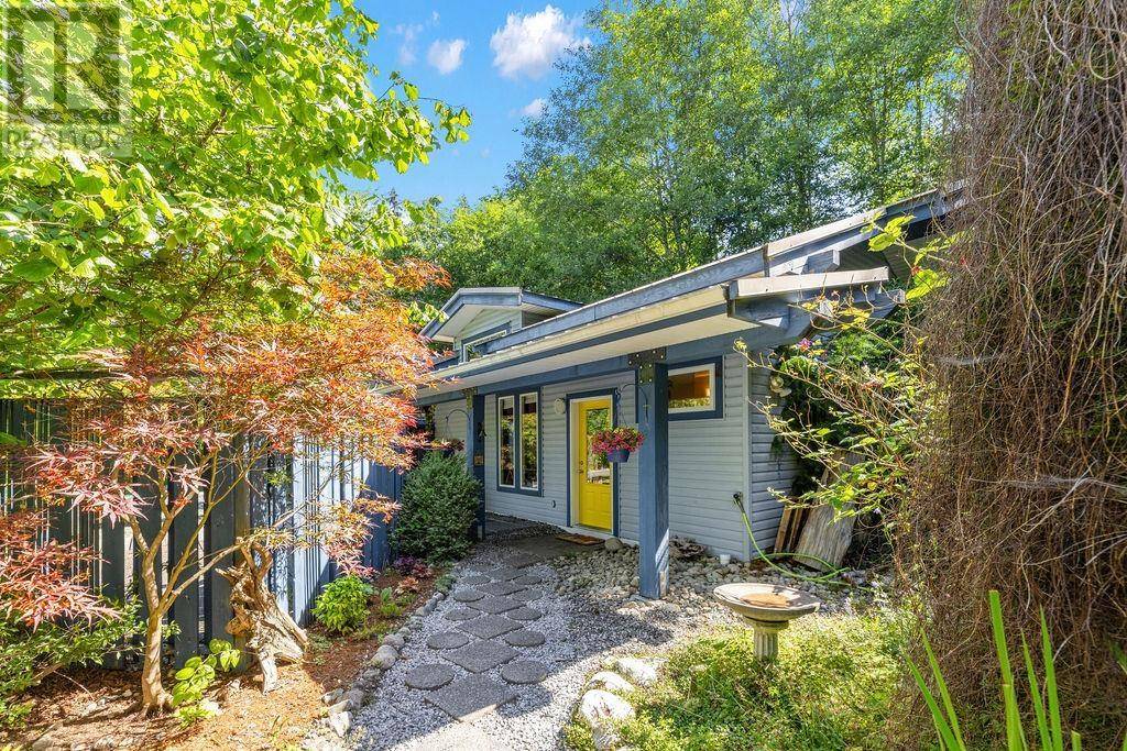 Sechelt, BC V7Z0A4,4174 SUNSHINE COAST HIGHWAY