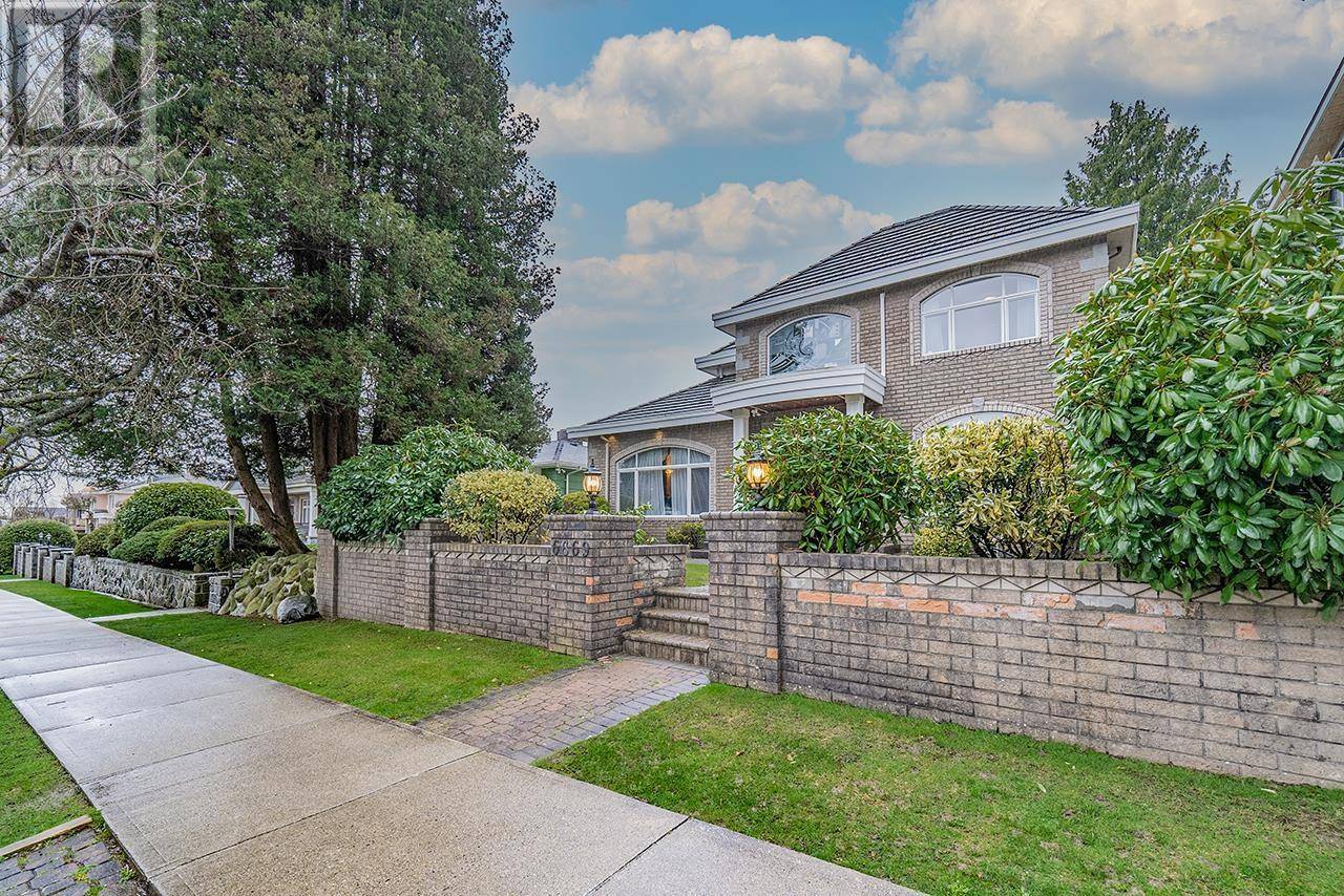 Vancouver, BC V6P3P3,6669 HEATHER STREET